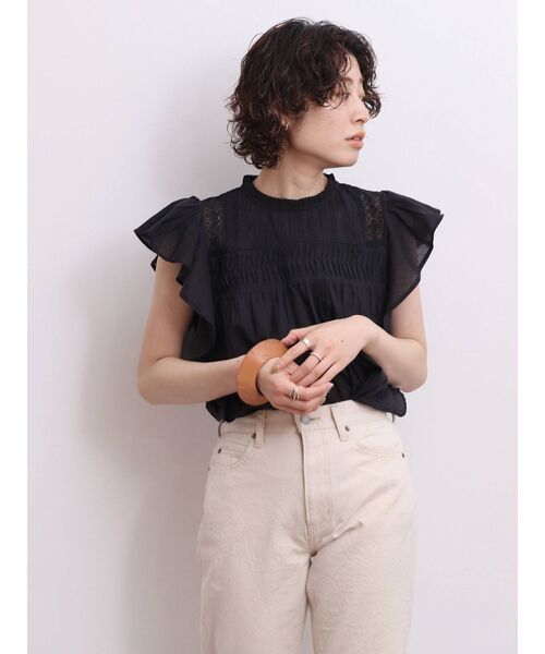 Ungrid（アングリッド）の「コットンノースリフリルブラウス（シャツ/ブラウス・レディース・ブラック/オフホワイト/オレンジ・FREE）」の15枚目の写真