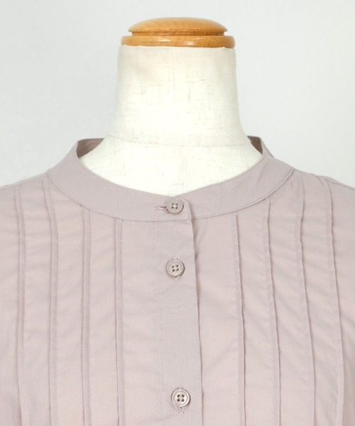 ＡＮＤＪ（アンドジェイ）の「ピンタックバンドカラーシャツ（シャツ/ブラウス・レディース・ブルー系その他/グレー系その他/オフホワイト・M）」の6枚目の写真