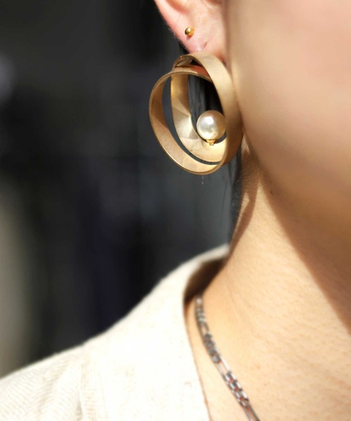 antiqua（アンティカ）の「2連フープピアス（ピアス（両耳用）・レディース・ゴールド/シルバー・FREE）」の7枚目の写真