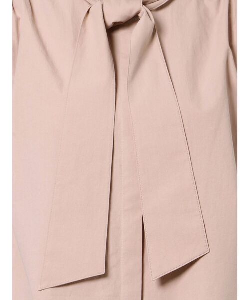 LAGUNAMOON（ラグナムーン）の「タックショルダーボウタイブラウス（シャツ/ブラウス・レディース・ホワイト/ベージュ/ネイビー・FREE）」の18枚目の写真