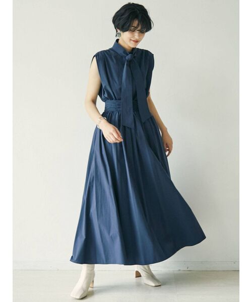 LAGUNAMOON（ラグナムーン）の「タックショルダーボウタイブラウス（シャツ/ブラウス・レディース・ホワイト/ベージュ/ネイビー・FREE）」の13枚目の写真