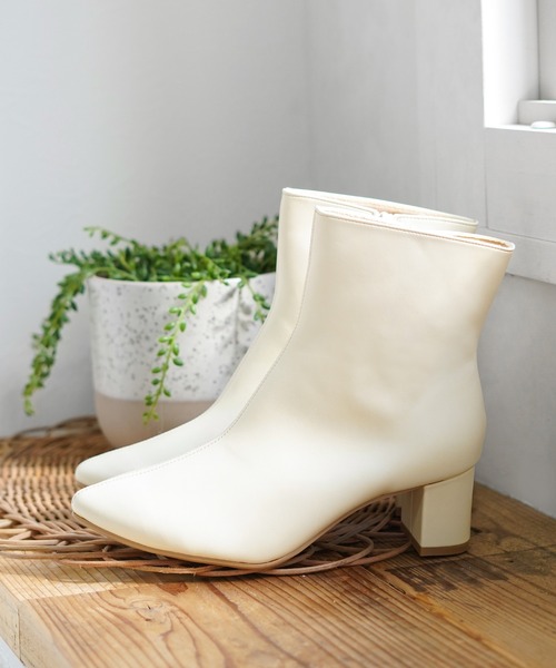 chocolates（チョコラテス）の「晴雨兼用チャンキーショートブーツ【日本製】（ブーツ・レディース・ブラック/ブラック系その他/グレー/アイボリー・S/M/L/LL）」の2枚目の写真