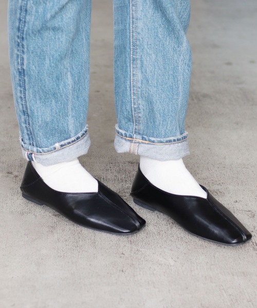 RiiiKa（リーカ）の「【RiiiKa/リーカ】センターステッチシューズ（パンプス・レディース・アイボリー/ブラック/ライトブラウン・LL/L/S/M）」の17枚目の写真