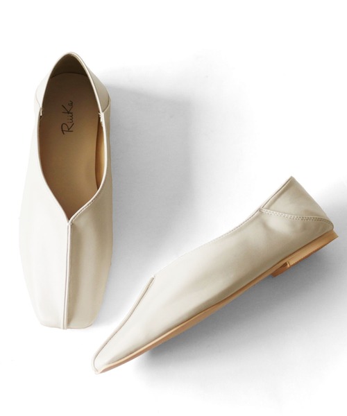 RiiiKa（リーカ）の「【RiiiKa/リーカ】センターステッチシューズ（パンプス・レディース・アイボリー/ブラック/ライトブラウン・LL/L/S/M）」の13枚目の写真