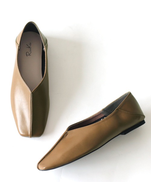 RiiiKa（リーカ）の「【RiiiKa/リーカ】センターステッチシューズ（パンプス・レディース・アイボリー/ブラック/ライトブラウン・LL/L/S/M）」の15枚目の写真