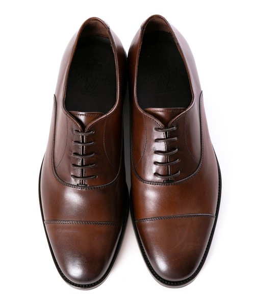 Berwick バーウィック ストレートチップ 5224 スパイゴム ソール