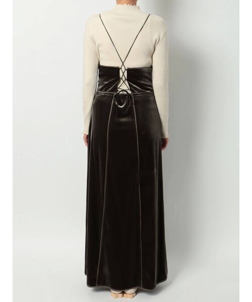 merry jenny(メリージェニー)の「velor camisole one piece(ワンピース・レディース・アイボリー/ブラック/グリーン/ブラウン・FREE)」の7枚目の写真