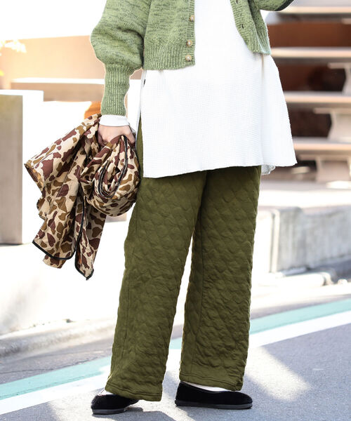 BEAMS BOY（ビームスボーイ）の「BEAMS BOY / キルティング イージーパンツ（その他パンツ・レディース・ブラック/オリーブ・ONE SIZE）」の12枚目の写真