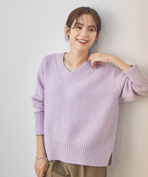 ROPE'（ロペ）の「【一部WEB限定】タスマニアウールVネックフォルムプルオーバーニット（ニット/セーター・レディース・チャコールグレー/ホワイト/ベージュ/ライトグリーン/カーキ/サックスブルー/ラベンダー・38）」の7枚目の写真