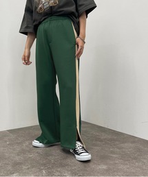 apres jour mignon | スリット入りラインパンツ【ZOZOTOWN限定アイテム】(その他パンツ)