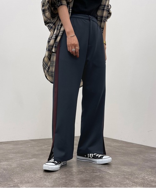 apres jour mignon(アプレジュールミニョン)の「スリット入りラインパンツ【ZOZOTOWN限定アイテム】(その他パンツ・レディース・ダークグリーン/ブラック系その他/ネイビー・SMALL/X-LARGE/MEDIUM)」の11枚目の写真