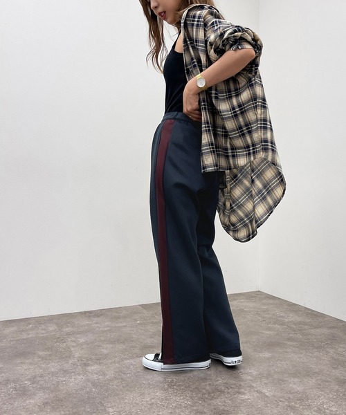 apres jour mignon(アプレジュールミニョン)の「スリット入りラインパンツ【ZOZOTOWN限定アイテム】(その他パンツ・レディース・ダークグリーン/ブラック系その他/ネイビー・SMALL/X-LARGE/MEDIUM)」の10枚目の写真