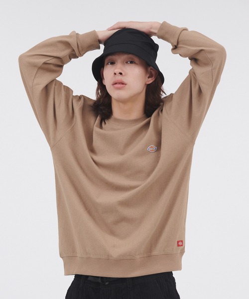 Dickies(ディッキーズ)の「Dickies/ディッキーズ 布帛ポケット/ミニワッペン オーバーサイズ長袖カットソー(Tシャツ/カットソー・メンズ・ブルー/グリーン/ブラック/サックスブルー/ベージュ/ホワイト系その他/ブラック系その他/ホワイト/グレー系その他/ベージュ系その他/ベージュ系その他2/サックスブルー系/ピンク/キャメル・L/M/XL)」の16枚目の写真
