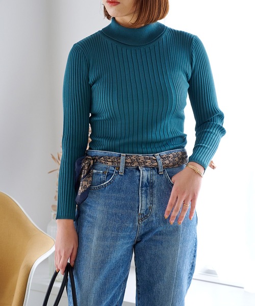 Samantha Thavasa（サマンサタバサ）の「ST Jacquard スカーフ（バンダナ/スカーフ・レディース・ブラウン/ブラック/ネイビー・FREE）」の10枚目の写真