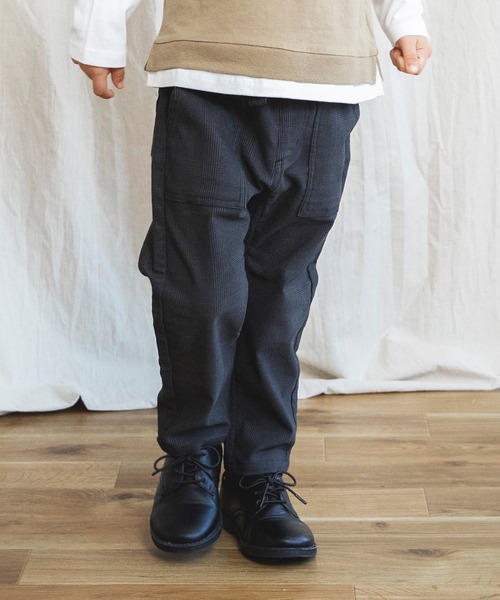 BRANSHES（ブランシェス）の「チェック柄クライミングパンツ（その他パンツ・キッズ・グレー/アイボリー・100cm/120cm/130cm/140cm/90cm/110cm/150cm）」の17枚目の写真