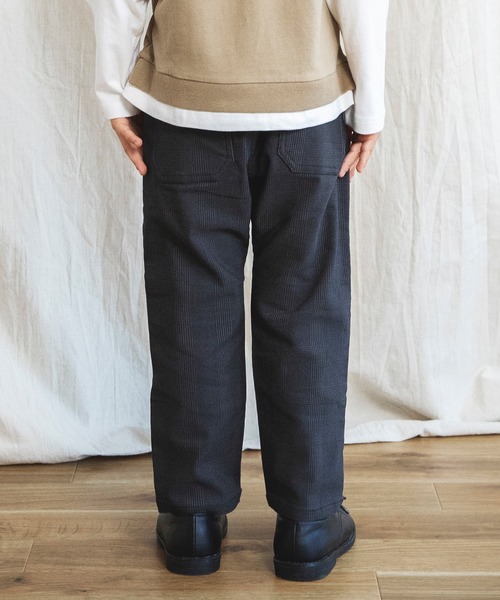 BRANSHES（ブランシェス）の「チェック柄クライミングパンツ（その他パンツ・キッズ・グレー/アイボリー・100cm/120cm/130cm/140cm/90cm/110cm/150cm）」の19枚目の写真