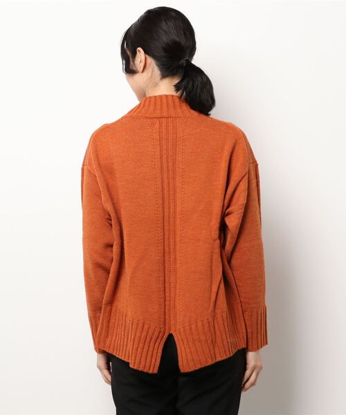 Bou Jeloud（ブージュルード）の「ウォッシャブルバックラインニット（ニット/セーター・レディース・ベージュ/グレー/オレンジ/チャコールグレー/グリーン・FREE）」の12枚目の写真