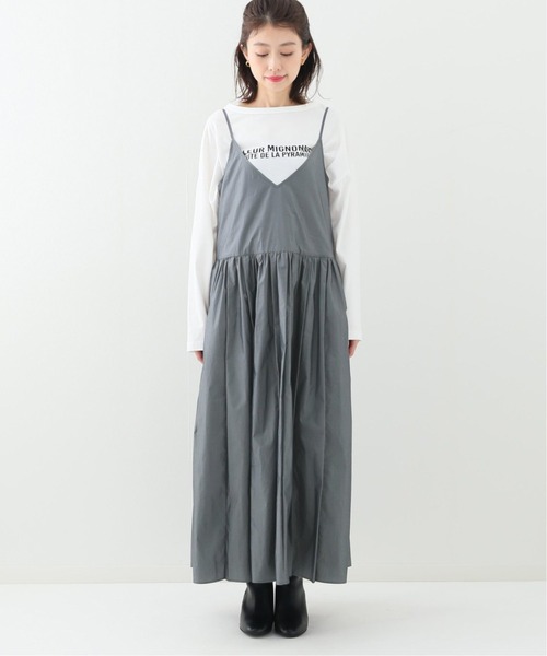 SLOBE IENA(スローブイエナ)の「タフタタックギャザーキャミワンピース【手洗い可能】◆(ワンピース・レディース・ブラック/グレー・FREE)」の4枚目の写真