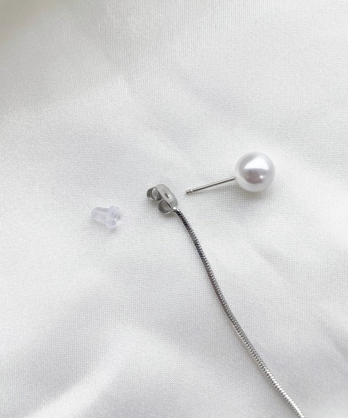 kutir（クティール）の「【2WAY】パールチェーンピアス（ピアス（両耳用）・レディース・シルバー/ゴールド・FREE）」の6枚目の写真