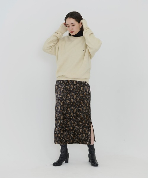 TINA：JOJUN（ティーナジョジュン）の「ユニセックス T.刺繍ニット TINA：JOJUN（ニット/セーター・レディース・ブラック/ブルー系その他/アイボリー/モカ・M）」の10枚目の写真