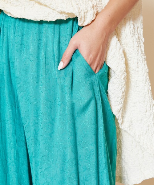 チャイハネ（チャイハネ）の「【チャイハネ】ボタニカル柄ジャカードワイドパンツ（その他パンツ・レディース・ブラック/ベージュ/パープル/レッド/グリーン/グレー/イエロー/オレンジ/ターコイズブルー・FREE）」の17枚目の写真