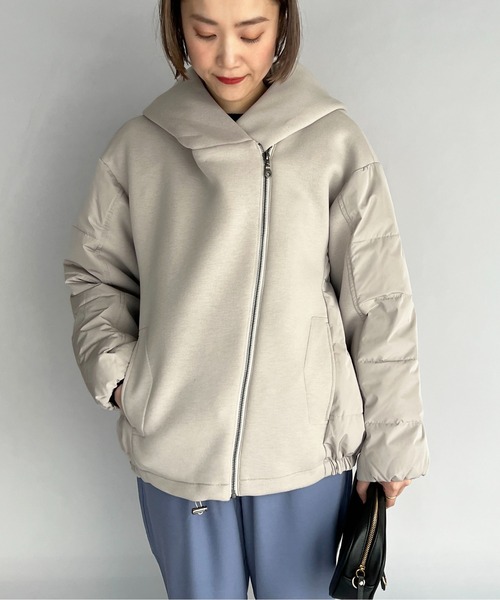 LUGIVA（ルギヴァ）の「ダンボールニットｘキルトダウンジャケット（ダウンジャケット/コート・レディース・ブラック/ブラウン/グレー・M）」の20枚目の写真