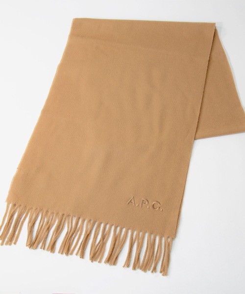 A.P.C.(アーペーセー)の「A.P.C. Ambroise アー・ペー・セー アンブローズ 刺繍入り マフラー(マフラー・レディース・ブラック/キャメル/ダークネイビー/グレー・FREE)」の4枚目の写真