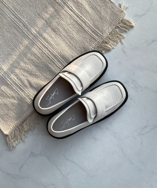 AS KNOW AS plus（アズノゥアズプラス）の「厚底スクエアローファー（ローファー・レディース・ブラック/グレー/ライム/アイボリー・M/L）」の14枚目の写真