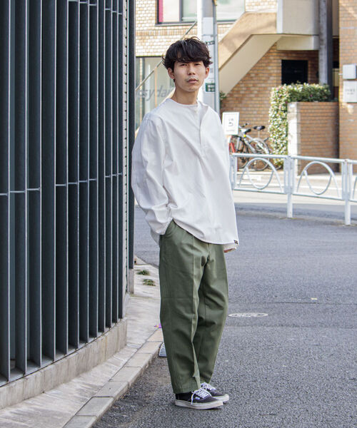 GLOSTER（グロスター）の「【GLOSTER/グロスター】ワンタックトラウザーズ（その他パンツ・メンズ・ベージュ/オリーブ/インディゴブルー・MEDIUM/LARGE）」の4枚目の写真