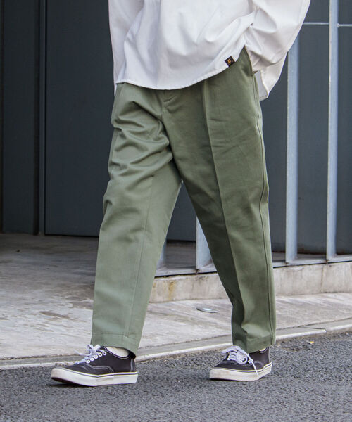 GLOSTER（グロスター）の「【GLOSTER/グロスター】ワンタックトラウザーズ（その他パンツ・メンズ・ベージュ/オリーブ/インディゴブルー・MEDIUM/LARGE）」の16枚目の写真