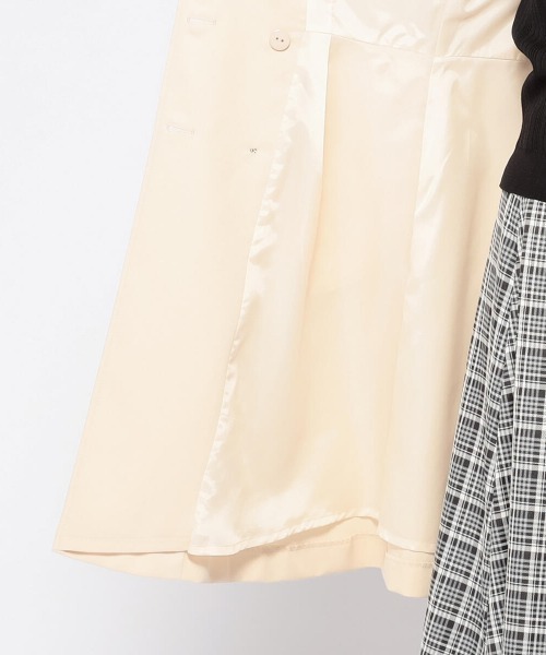 MISCH MASCH（ミッシュマッシュ）の「ベーシックトレンチコート（トレンチコート・レディース・ネイビー/ベージュ・MEDIUM）」の12枚目の写真