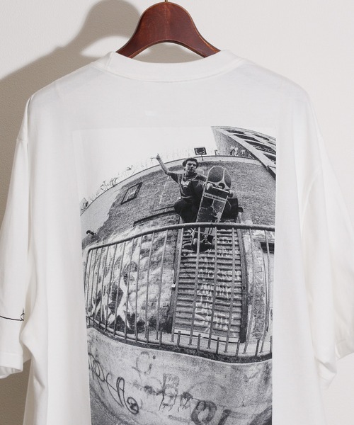 JANESMITH(ジェーンスミス)の「JANESMITH ジェーンスミス / ANTHONY IN BROOKLYN SHORT SLEEVE T-SHIRT グラフィックプリントビッグシルエットTシャツ / 22WCT-#456S-MO(Tシャツ/カットソー・レディース・ホワイト/ブラック・SMALL/MEDIUM/LARGE/X-LARGE)」の13枚目の写真