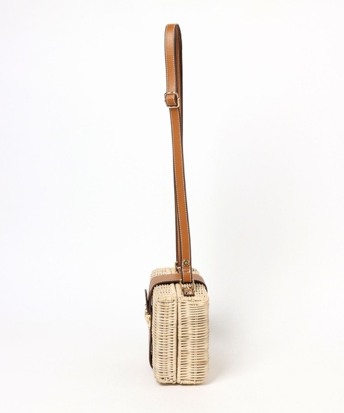 Andemiu（アンデミュウ）の「ラタンスクエアショルダー277890（ショルダーバッグ・レディース・ブラック/オフホワイト・FREE）」の18枚目の写真