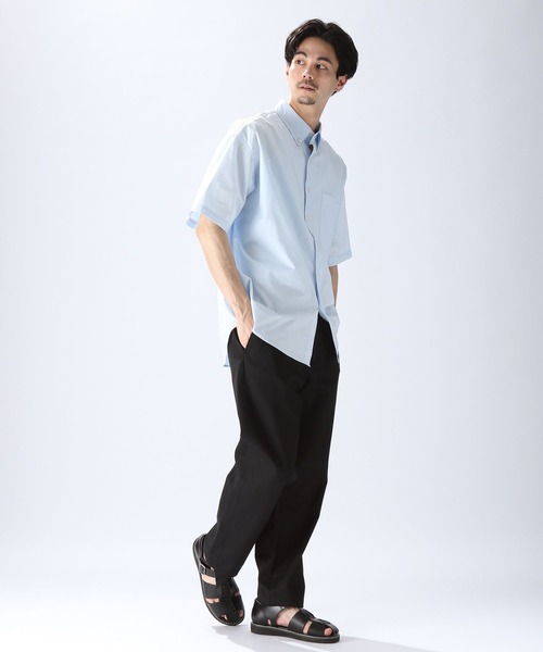 niko and...(ニコアンド)の「スタンダードテック5分袖シャツ(シャツ/ブラウス・メンズ・ホワイト/サックスブルー・SMALL/MEDIUM/LARGE)」の3枚目の写真