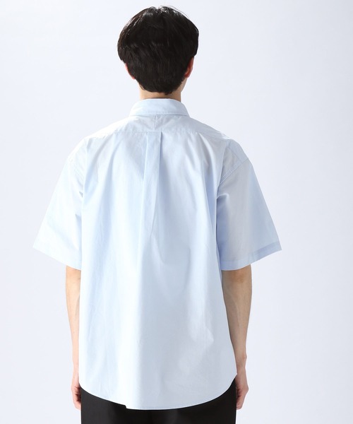 niko and...(ニコアンド)の「スタンダードテック5分袖シャツ(シャツ/ブラウス・メンズ・ホワイト/サックスブルー・SMALL/MEDIUM/LARGE)」の6枚目の写真
