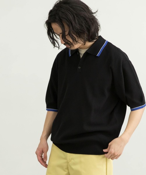 URBAN RESEARCH（アーバンリサーチ）の「URBAN RESEARCH iD　オーバーサイズニットポロシャツ（ポロシャツ・メンズ・ブラック/パープル/ライトベージュ・MEDIUM/LARGE）」の2枚目の写真