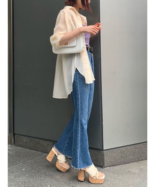 EVRIS(エヴリス)の「シアーオーバーシャツ(シャツ/ブラウス・レディース・ホワイト/ブラック/ブルー/その他1・FREE)」の5枚目の写真