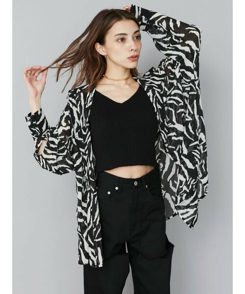 EVRIS(エヴリス)の「シアーオーバーシャツ(シャツ/ブラウス・レディース・ホワイト/ブラック/ブルー/その他1・FREE)」の9枚目の写真