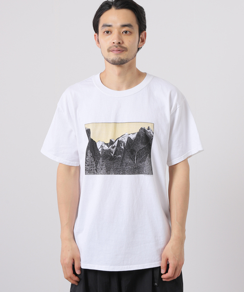 JOURNAL STANDARD(ジャーナルスタンダード)の「【TOM KILLION/トム キリオン】 ヨセミテバレー(Tシャツ/カットソー・メンズ・ホワイト・LARGE/X-LARGE)」の3枚目の写真