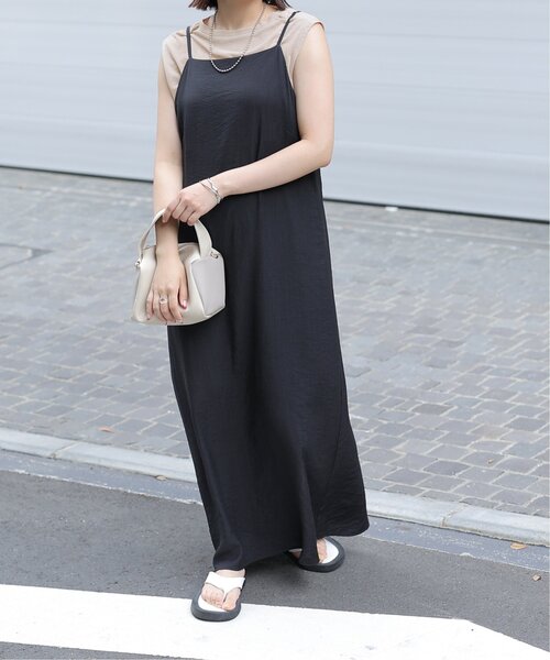 frames RAY CASSIN（フレームスレイカズン）の「シアー ボックスタンクトップ（Tシャツ/カットソー・レディース・ブラック/オフホワイト/ピンク/グリーン・FREE）」の19枚目の写真