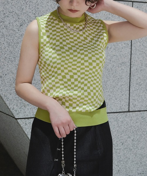 Ezick（エジック）の「サイドカットチェッカータンク（タンクトップ・レディース・ダークブラウン/オレンジ/ライトグリーン・FREE）」の11枚目の写真