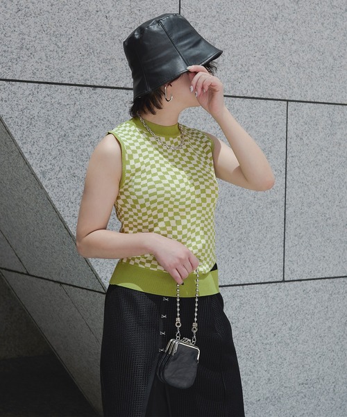 Ezick（エジック）の「サイドカットチェッカータンク（タンクトップ・レディース・ダークブラウン/オレンジ/ライトグリーン・FREE）」の17枚目の写真