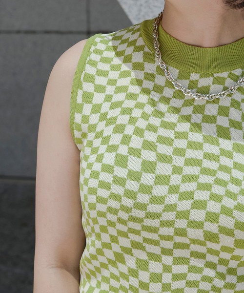 Ezick（エジック）の「サイドカットチェッカータンク（タンクトップ・レディース・ダークブラウン/オレンジ/ライトグリーン・FREE）」の6枚目の写真