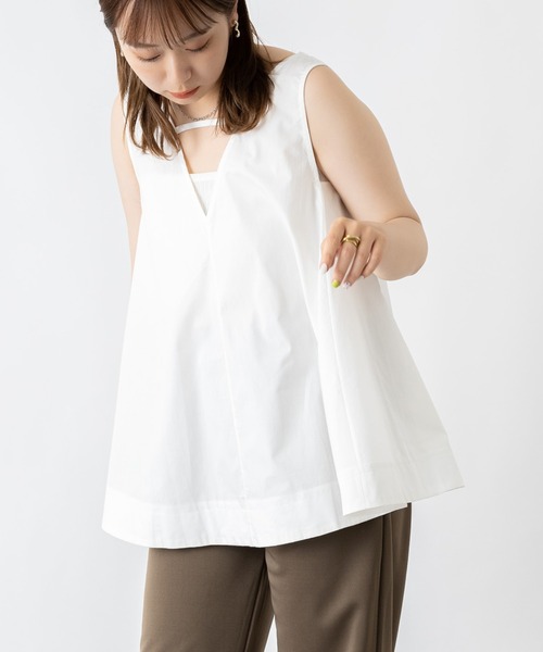 mebole(メボレ)の「Vネックノースリーブトップス(シャツ/ブラウス・レディース・ブラック/ホワイト・FREE)」の18枚目の写真