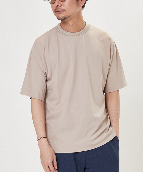 EDIFICE(エディフィス)の「ジャガードネック Tシャツ(Tシャツ/カットソー・メンズ・ホワイト/ブラック/ベージュ/モスグリーン/ホワイト系その他/ブラウン系その他・MEDIUM/LARGE)」の5枚目の写真
