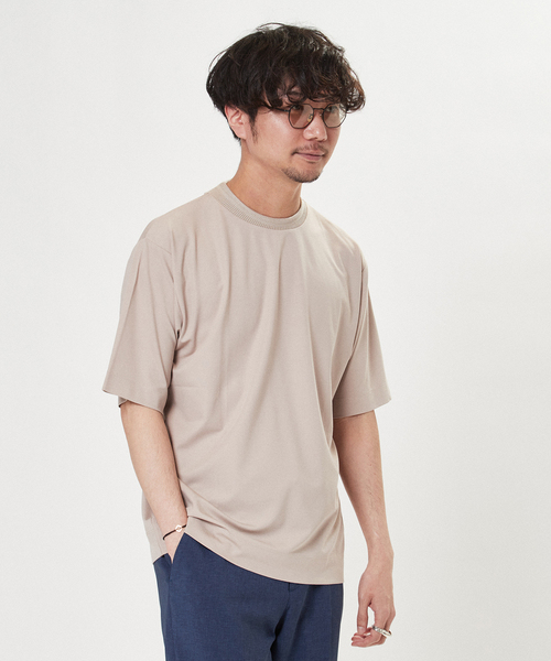 EDIFICE(エディフィス)の「ジャガードネック Tシャツ(Tシャツ/カットソー・メンズ・ホワイト/ブラック/ベージュ/モスグリーン/ホワイト系その他/ブラウン系その他・MEDIUM/LARGE)」の18枚目の写真