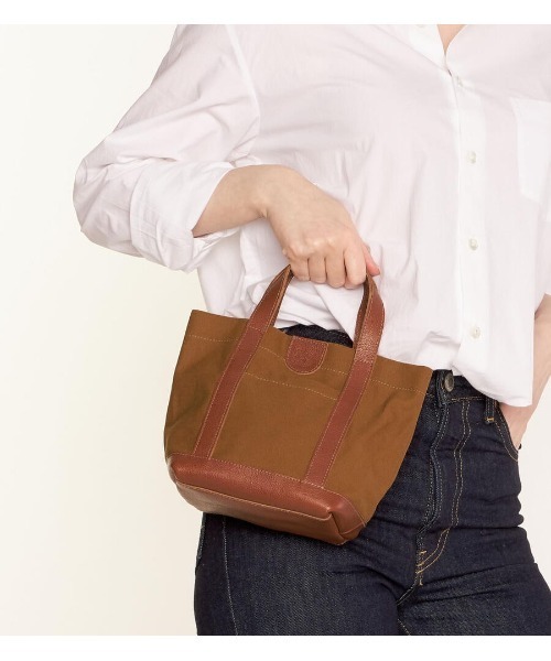 IL BISONTE（イルビゾンテ）の「ILBISONTE / CANVAS x LEATHER / TOTEBAG（トートバッグ・レディース・ブラック系その他/ブラック/ブラックミックス/その他2・FREE）」の13枚目の写真