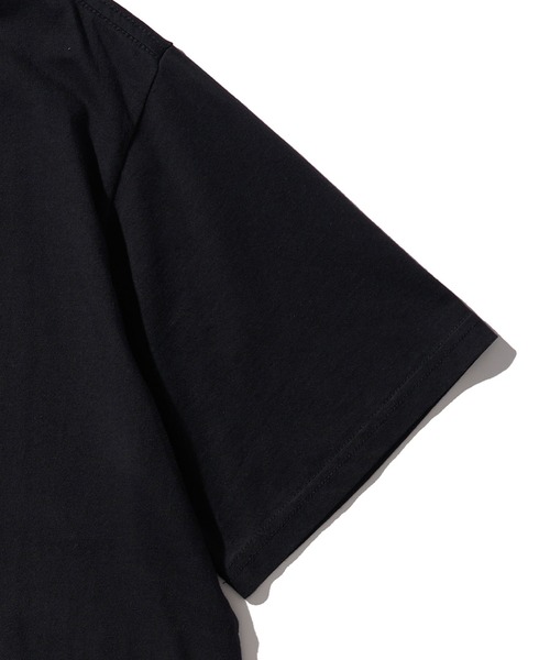 Levi's(リーバイス)の「Levi's/リーバイス SILVERTAB リラックスフィット Tシャツ STAR ブラック(Tシャツ/カットソー・メンズ・マルチ・M/XL/L/S)」の7枚目の写真