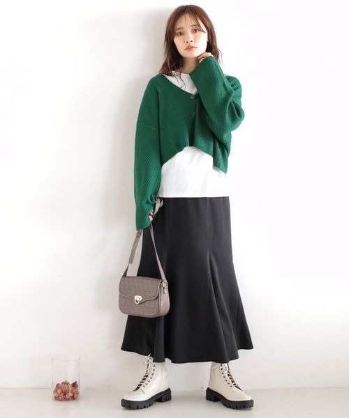 mysty woman（ミスティウーマン）の「カノコ編みショートカーディガン 157098（カーディガン/ボレロ・レディース・ブラック/ブラウン/オフホワイト/グリーン/レッド・FREE）」の14枚目の写真