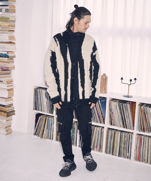 ADAM PATEK(アダムパテック)の「mcg3094- mohair mixed cardigan zebra カーディガン(カーディガン/ボレロ・メンズ・オフホワイト/ブルー・3/1/2)」の15枚目の写真